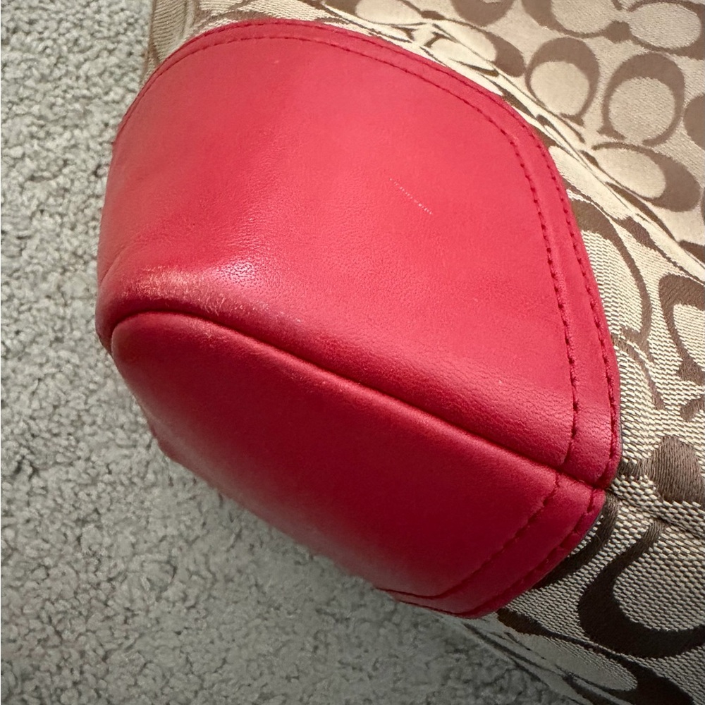 Coach Purse - Picture 11 of 11